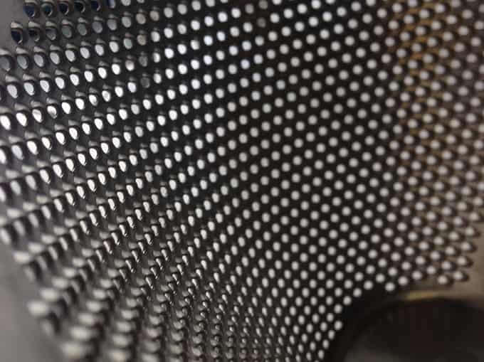 Grater Hole Screen